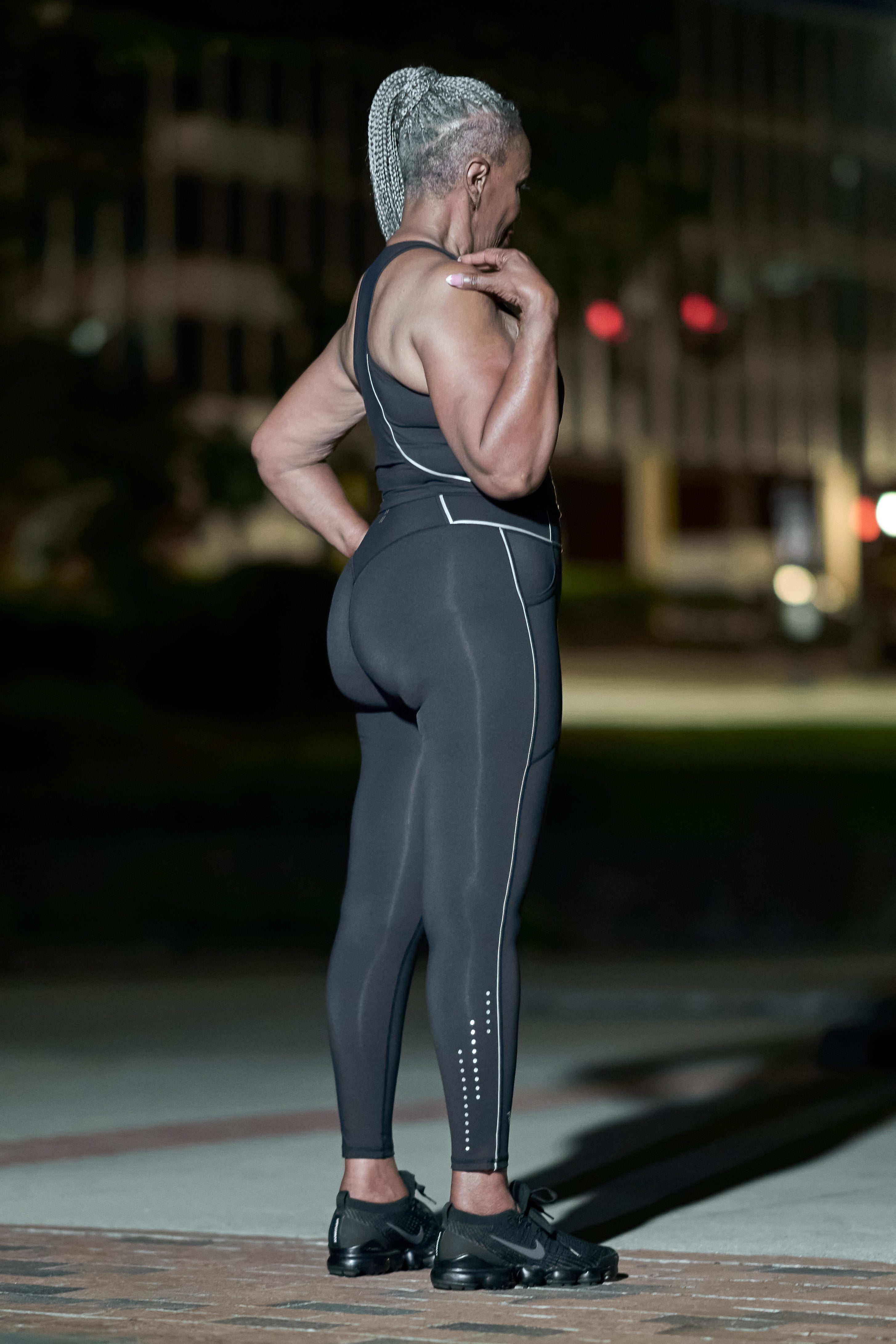 Stay Visible and Stylish with Reflective Activewear: The Ultimate Guide for Women - Fittsafe