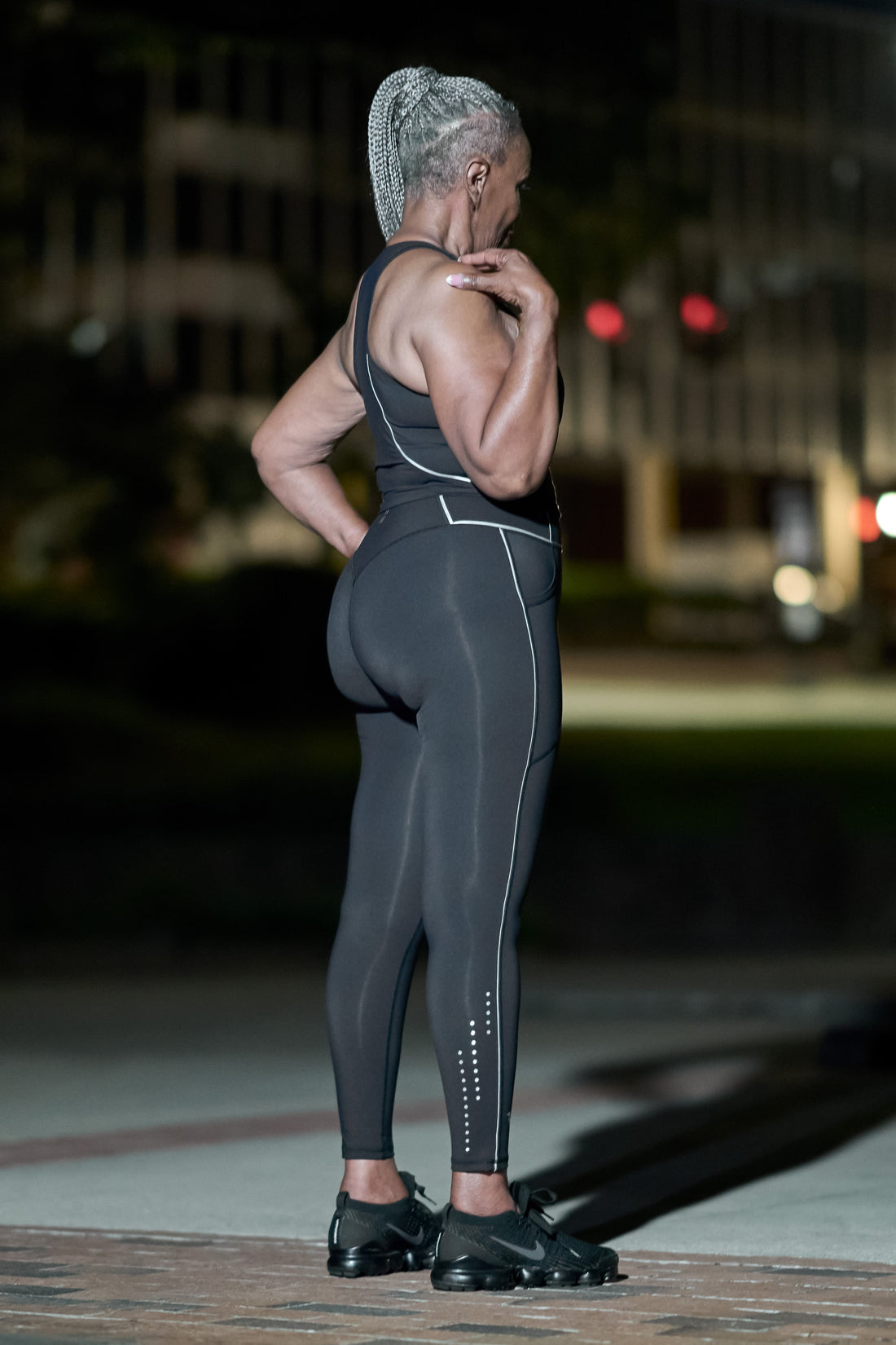 Stay Visible and Stylish with Reflective Activewear: The Ultimate Guide for Women - Fittsafe